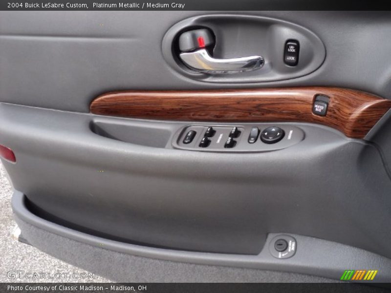 Platinum Metallic / Medium Gray 2004 Buick LeSabre Custom