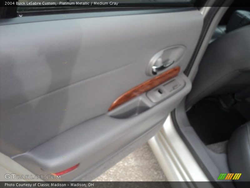 Platinum Metallic / Medium Gray 2004 Buick LeSabre Custom