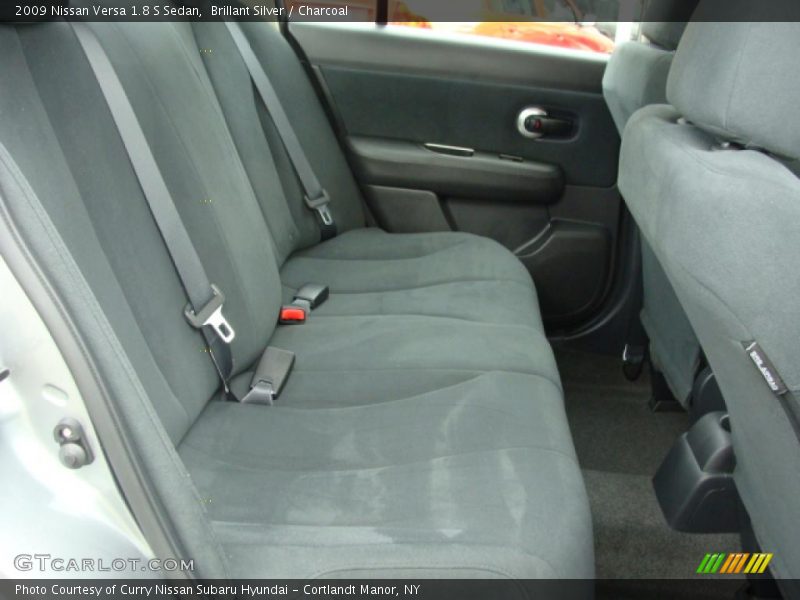 Brillant Silver / Charcoal 2009 Nissan Versa 1.8 S Sedan