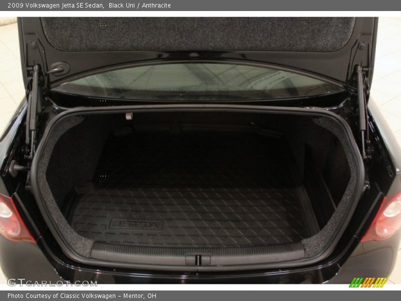 Black Uni / Anthracite 2009 Volkswagen Jetta SE Sedan