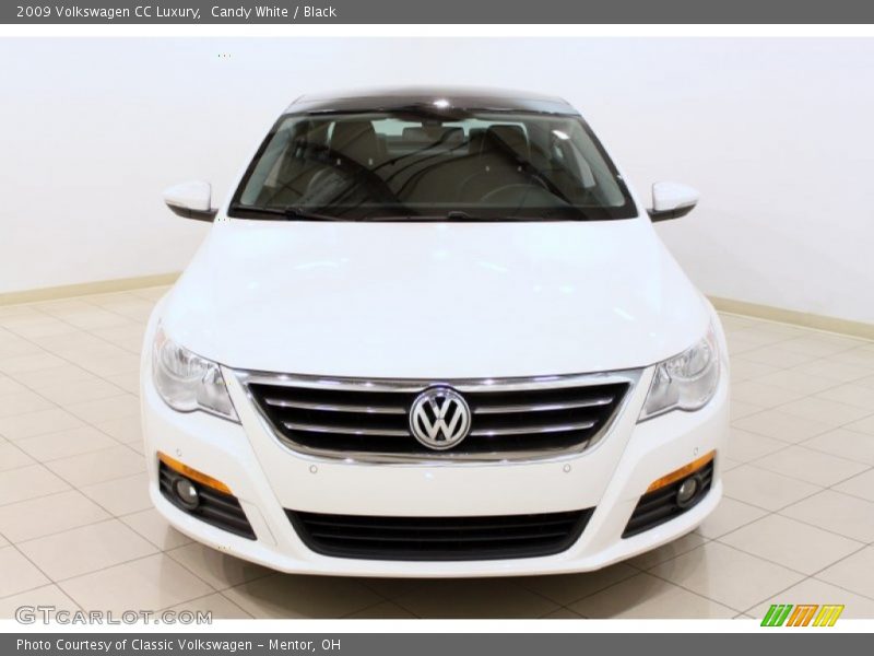 Candy White / Black 2009 Volkswagen CC Luxury