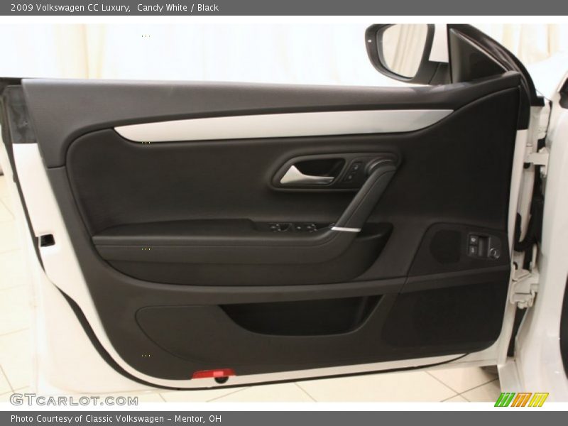 Candy White / Black 2009 Volkswagen CC Luxury