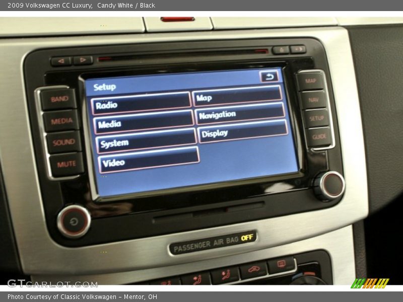 Candy White / Black 2009 Volkswagen CC Luxury