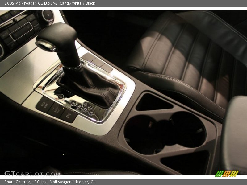 Candy White / Black 2009 Volkswagen CC Luxury