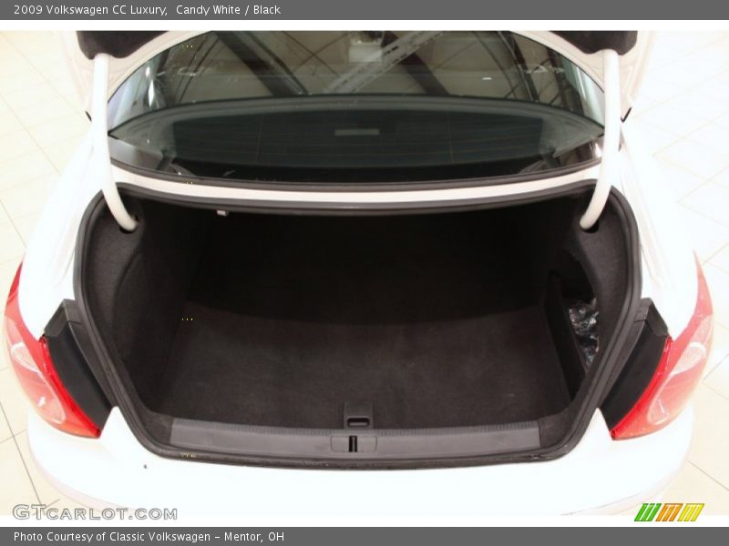 Candy White / Black 2009 Volkswagen CC Luxury
