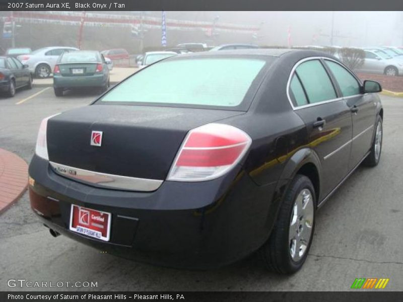 Black Onyx / Tan 2007 Saturn Aura XE