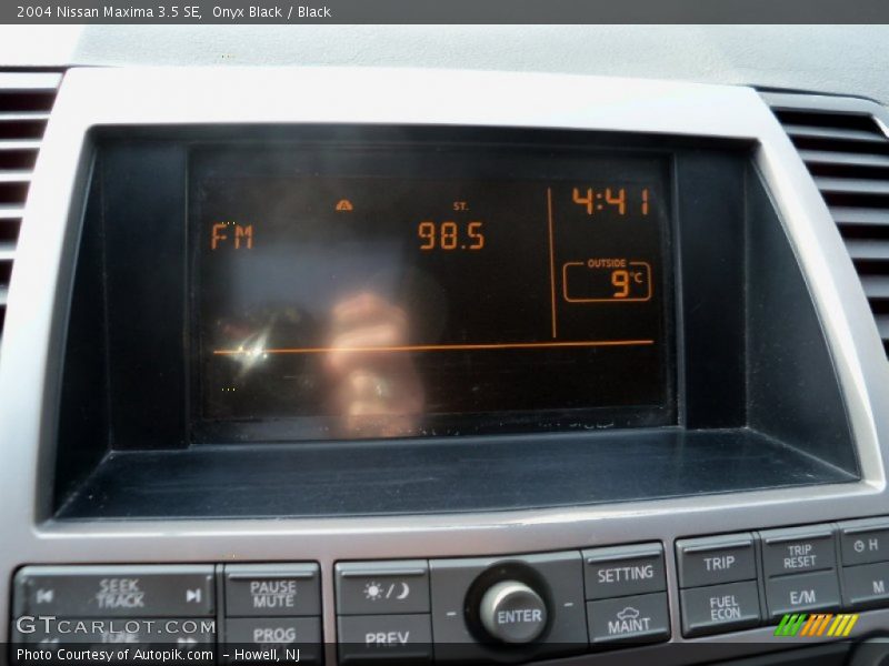 Onyx Black / Black 2004 Nissan Maxima 3.5 SE