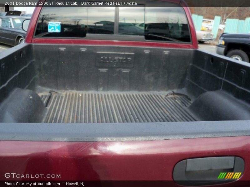 Dark Garnet Red Pearl / Agate 2001 Dodge Ram 1500 ST Regular Cab