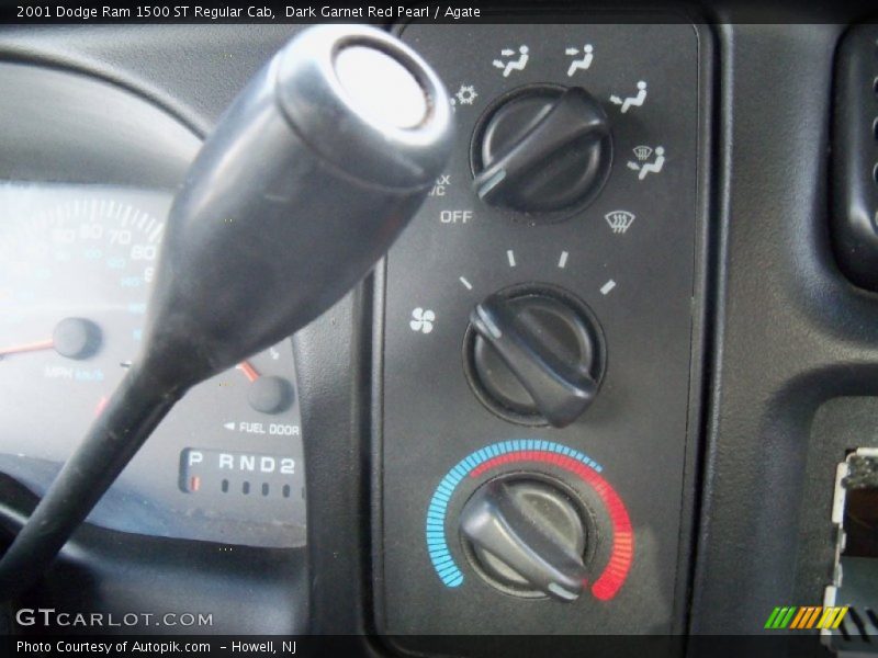 Dark Garnet Red Pearl / Agate 2001 Dodge Ram 1500 ST Regular Cab