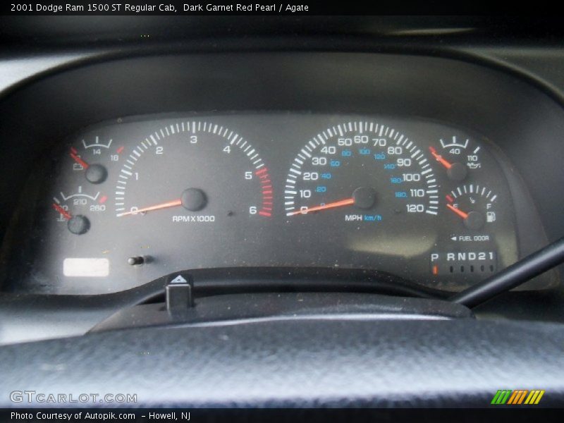 Dark Garnet Red Pearl / Agate 2001 Dodge Ram 1500 ST Regular Cab