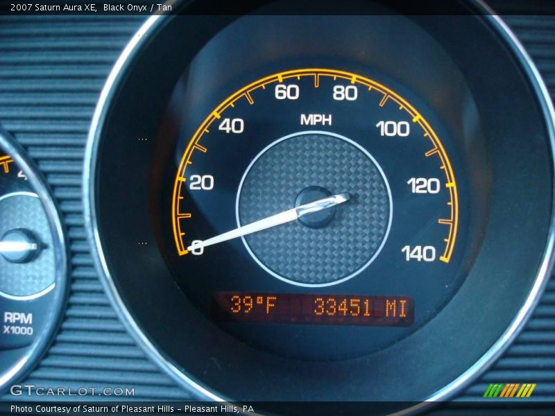 Black Onyx / Tan 2007 Saturn Aura XE