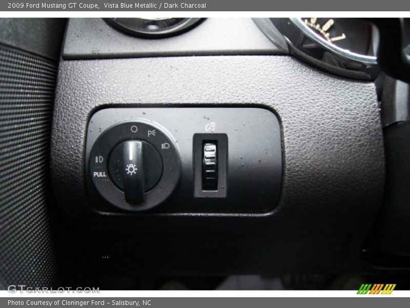 Vista Blue Metallic / Dark Charcoal 2009 Ford Mustang GT Coupe