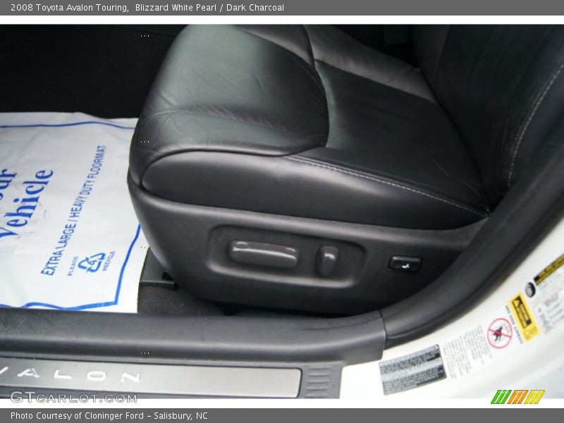 Blizzard White Pearl / Dark Charcoal 2008 Toyota Avalon Touring
