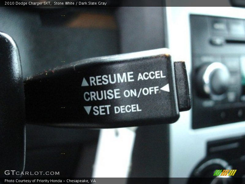 Stone White / Dark Slate Gray 2010 Dodge Charger SXT