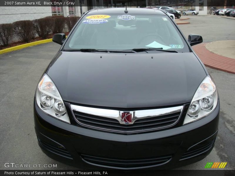 Black Onyx / Gray 2007 Saturn Aura XE