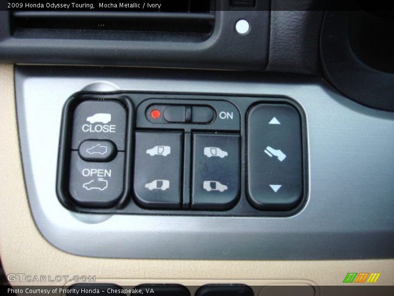 Mocha Metallic / Ivory 2009 Honda Odyssey Touring