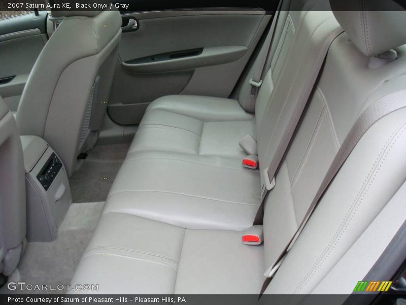 Black Onyx / Gray 2007 Saturn Aura XE