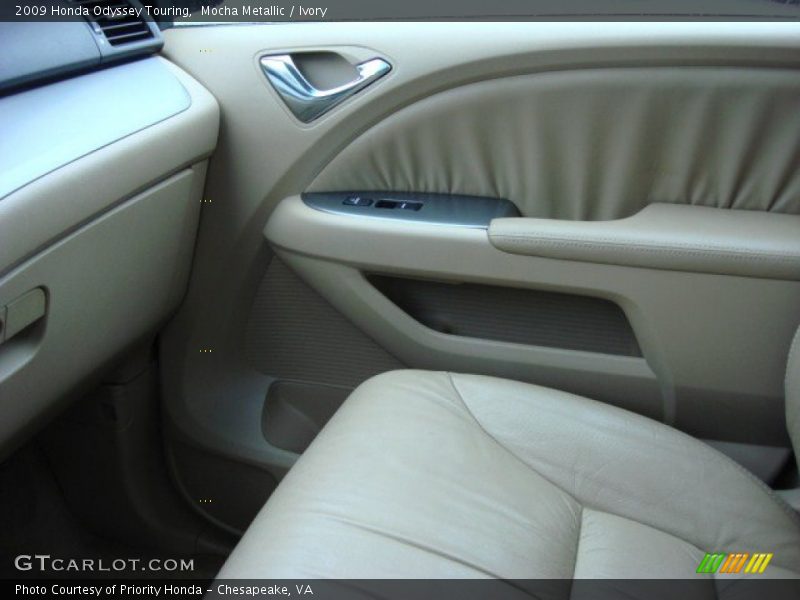 Mocha Metallic / Ivory 2009 Honda Odyssey Touring