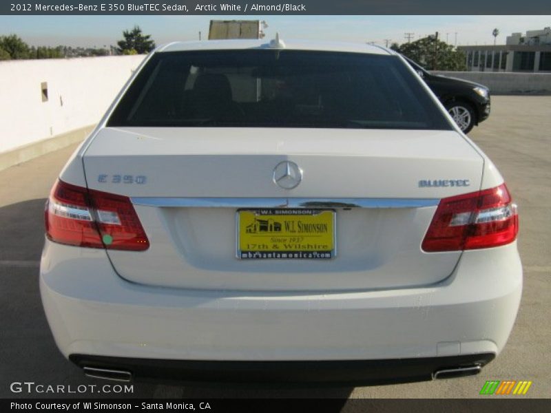 Arctic White / Almond/Black 2012 Mercedes-Benz E 350 BlueTEC Sedan