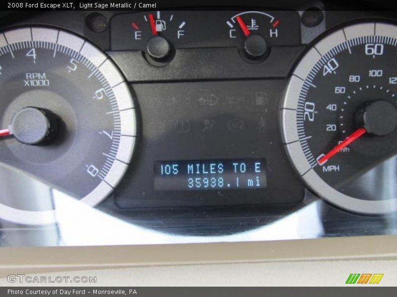 Light Sage Metallic / Camel 2008 Ford Escape XLT