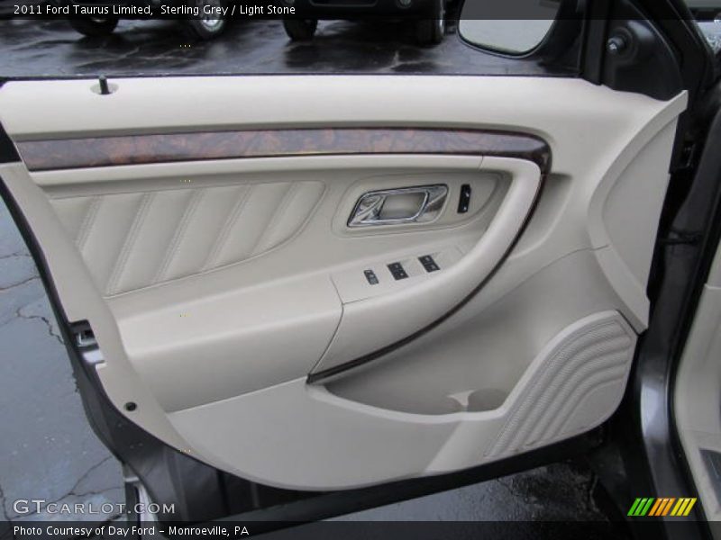 Sterling Grey / Light Stone 2011 Ford Taurus Limited