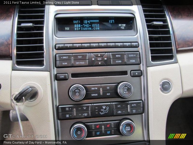 Sterling Grey / Light Stone 2011 Ford Taurus Limited