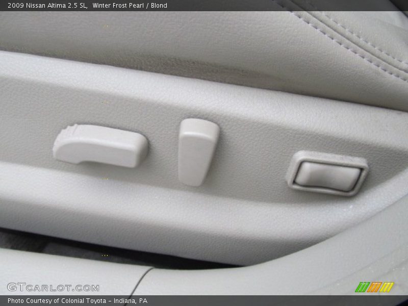 Winter Frost Pearl / Blond 2009 Nissan Altima 2.5 SL