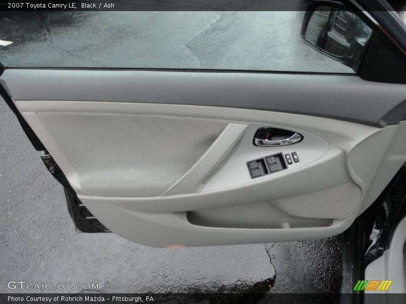 Black / Ash 2007 Toyota Camry LE