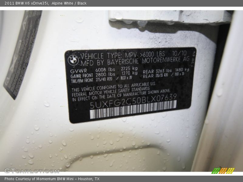 Alpine White / Black 2011 BMW X6 xDrive35i