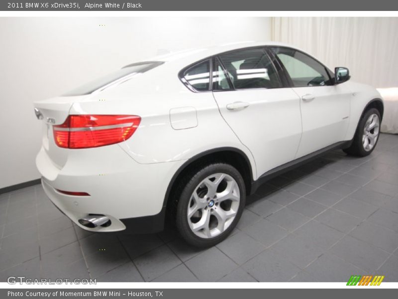 Alpine White / Black 2011 BMW X6 xDrive35i