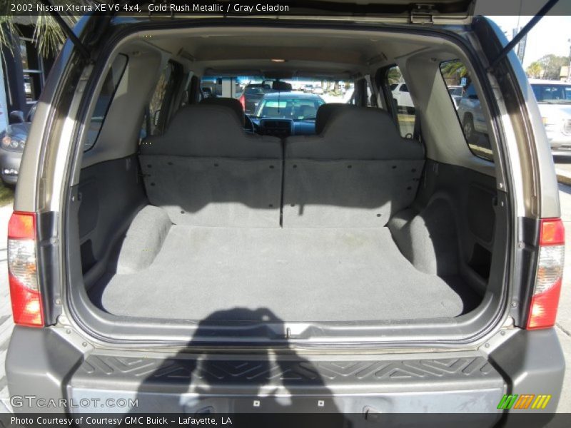 Gold Rush Metallic / Gray Celadon 2002 Nissan Xterra XE V6 4x4