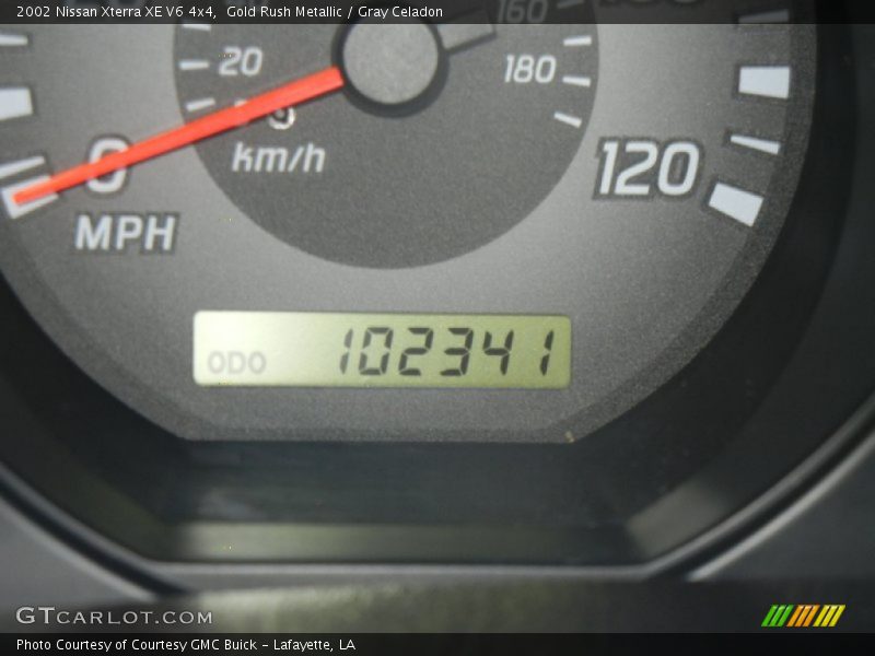 Gold Rush Metallic / Gray Celadon 2002 Nissan Xterra XE V6 4x4