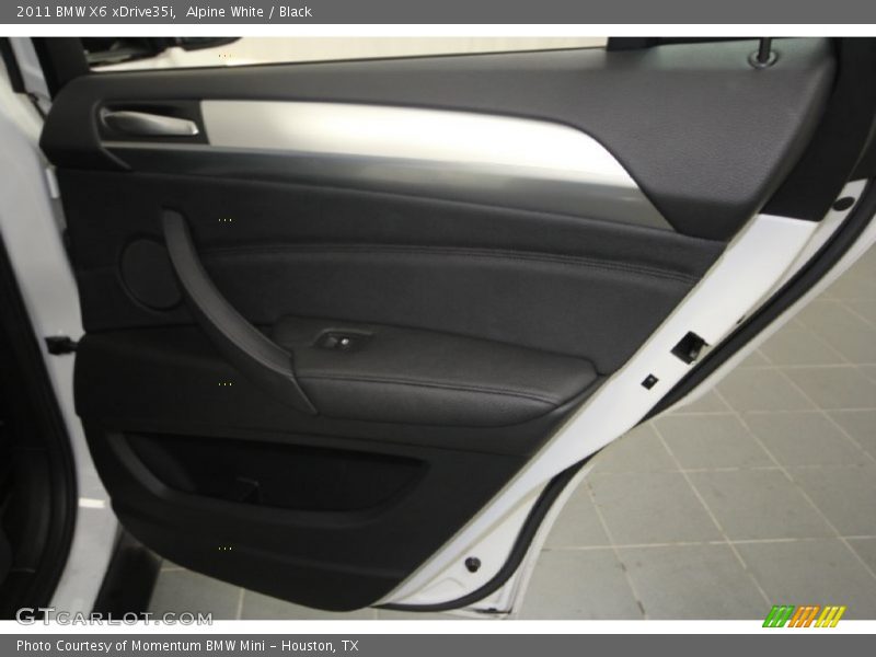 Alpine White / Black 2011 BMW X6 xDrive35i