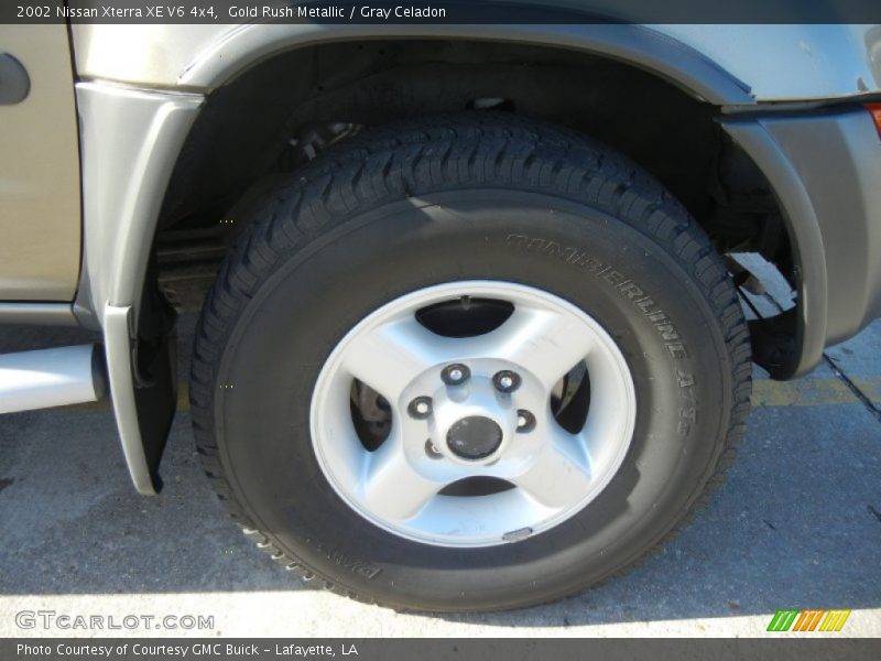 Gold Rush Metallic / Gray Celadon 2002 Nissan Xterra XE V6 4x4