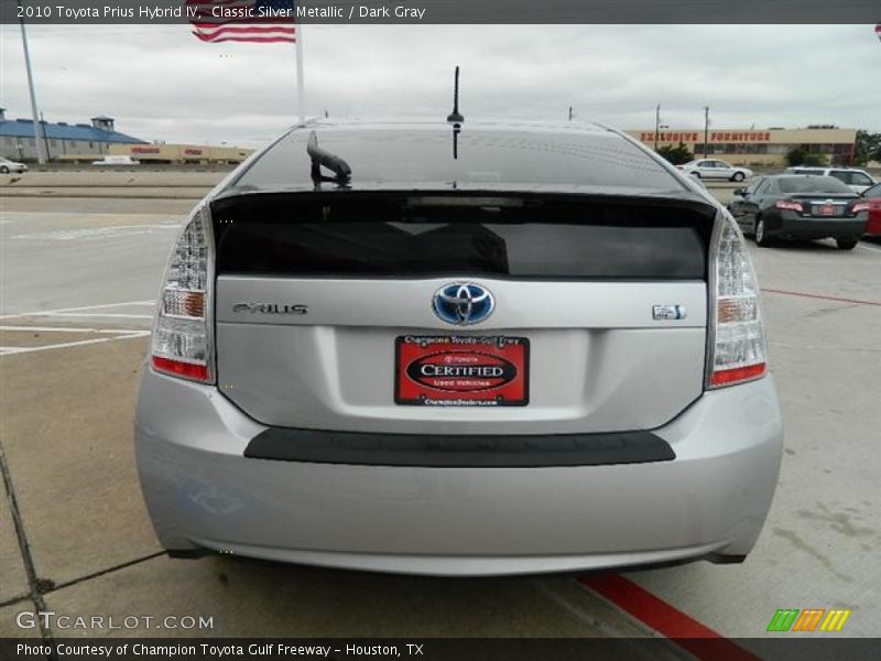 Classic Silver Metallic / Dark Gray 2010 Toyota Prius Hybrid IV