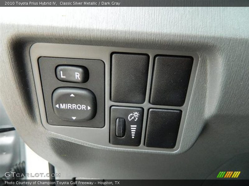 Classic Silver Metallic / Dark Gray 2010 Toyota Prius Hybrid IV