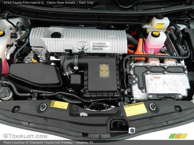 Classic Silver Metallic / Dark Gray 2010 Toyota Prius Hybrid IV