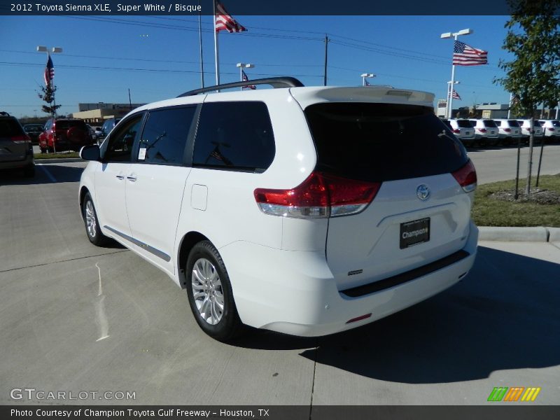 Super White / Bisque 2012 Toyota Sienna XLE