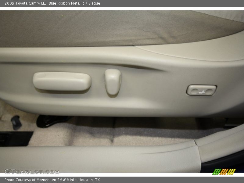 Blue Ribbon Metallic / Bisque 2009 Toyota Camry LE