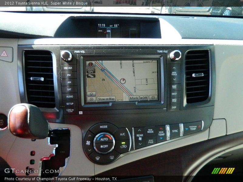 Super White / Bisque 2012 Toyota Sienna XLE