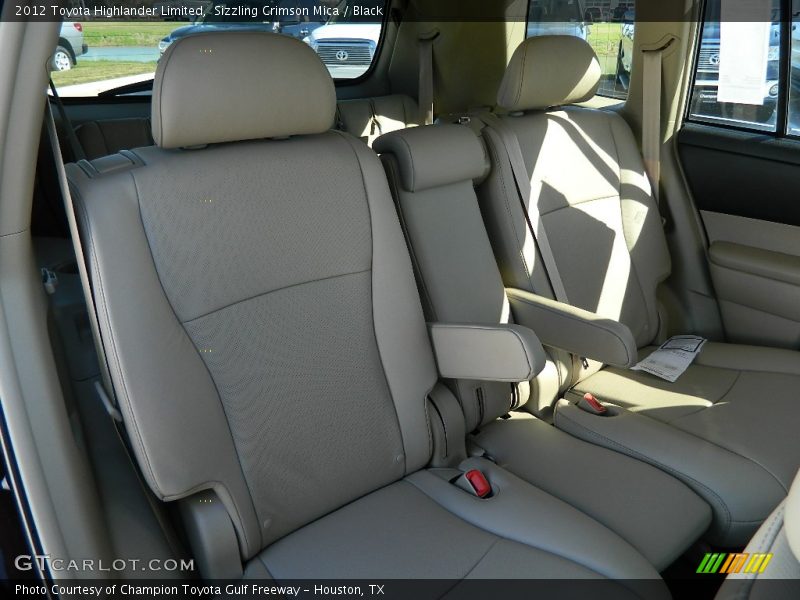 Sizzling Crimson Mica / Black 2012 Toyota Highlander Limited