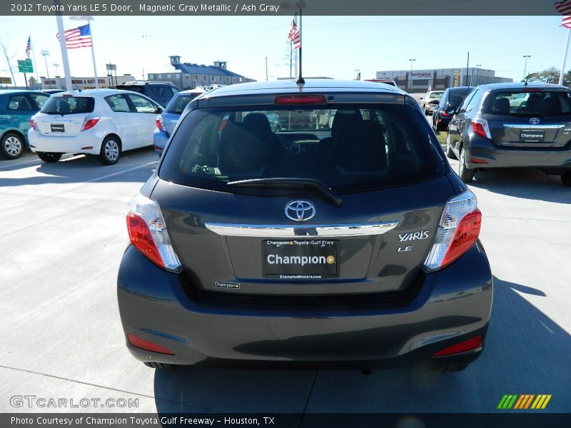 Magnetic Gray Metallic / Ash Gray 2012 Toyota Yaris LE 5 Door