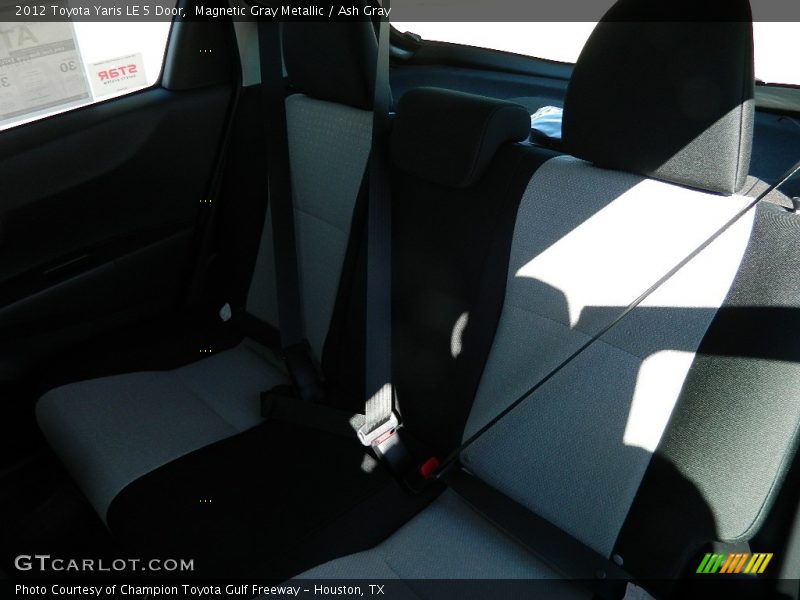 Magnetic Gray Metallic / Ash Gray 2012 Toyota Yaris LE 5 Door