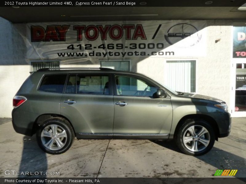 Cypress Green Pearl / Sand Beige 2012 Toyota Highlander Limited 4WD