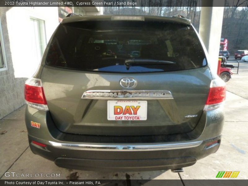 Cypress Green Pearl / Sand Beige 2012 Toyota Highlander Limited 4WD