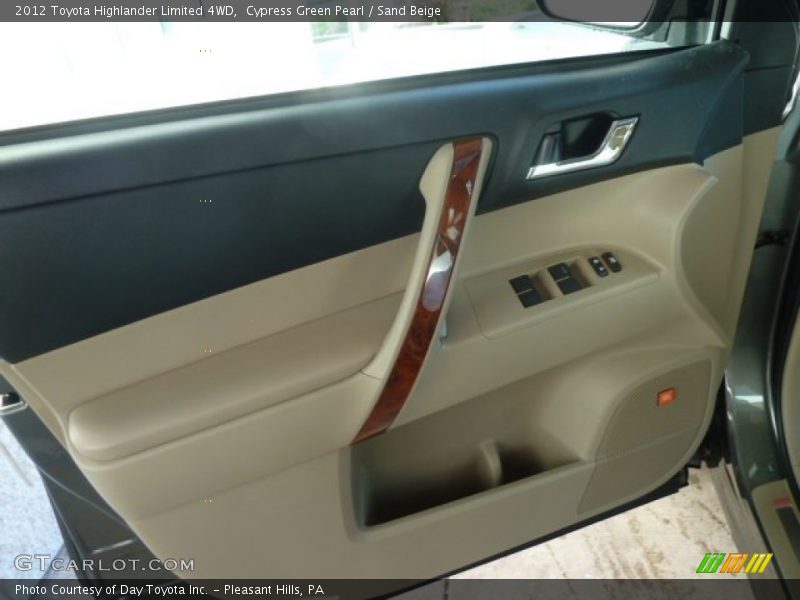 Cypress Green Pearl / Sand Beige 2012 Toyota Highlander Limited 4WD