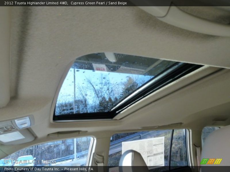 Cypress Green Pearl / Sand Beige 2012 Toyota Highlander Limited 4WD