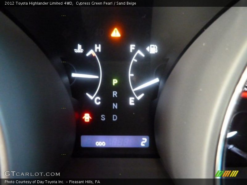 Cypress Green Pearl / Sand Beige 2012 Toyota Highlander Limited 4WD