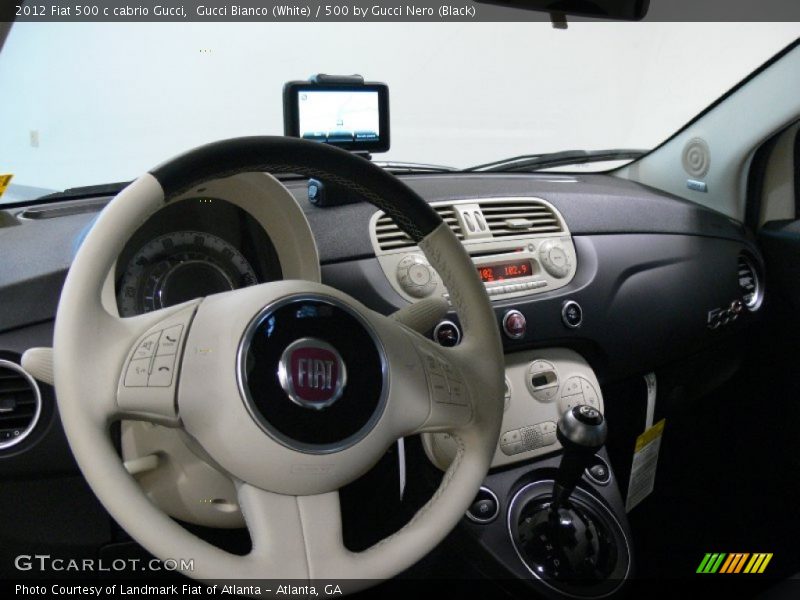  2012 500 c cabrio Gucci Steering Wheel