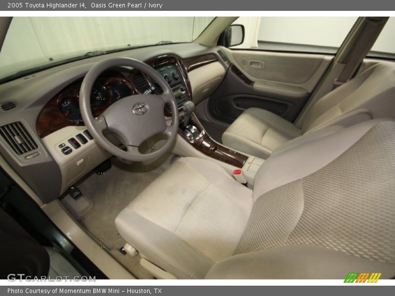 Oasis Green Pearl / Ivory 2005 Toyota Highlander I4